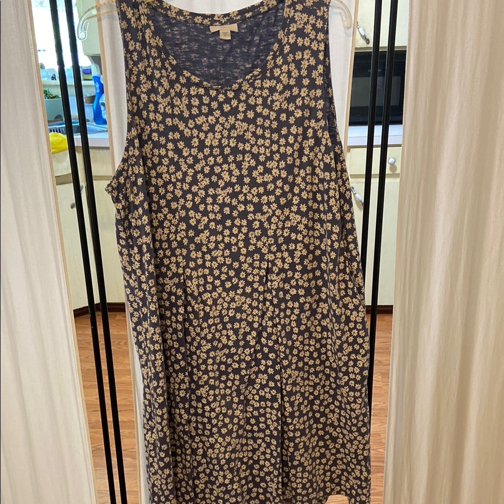 J. Jill Navy Maxi Dress with Cream Daisy Print
